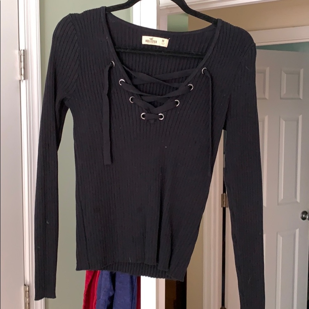 Hollister tie up sweater
